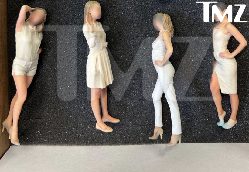 Epstein'in kirli fantezisi ortaya çıktı: Şah olmuş, kızları satranç taşı yapmış - Resim : 5