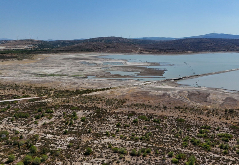 İzmir S.O.S. veriyor: Baraj kurudu, artık yürümek mümkün - Resim: 9