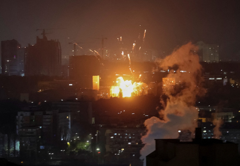 Rusya, başkenti hedef aldı: Kiev yerle bir oldu - Resim : 3