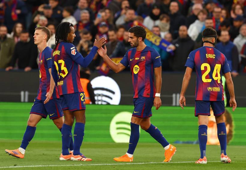 Barcelona evine farklı galibiyetle döndü: Türk yapımı Nou Camp'ta büyük coşku - Resim : 1