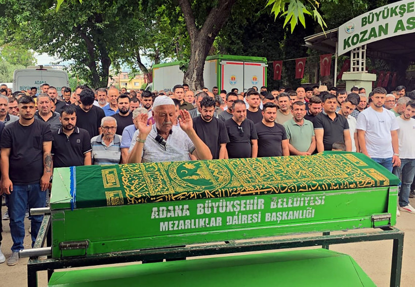 Babası tarafından öldürülen genç son yolculuğuna uğurlandı - Resim : 2