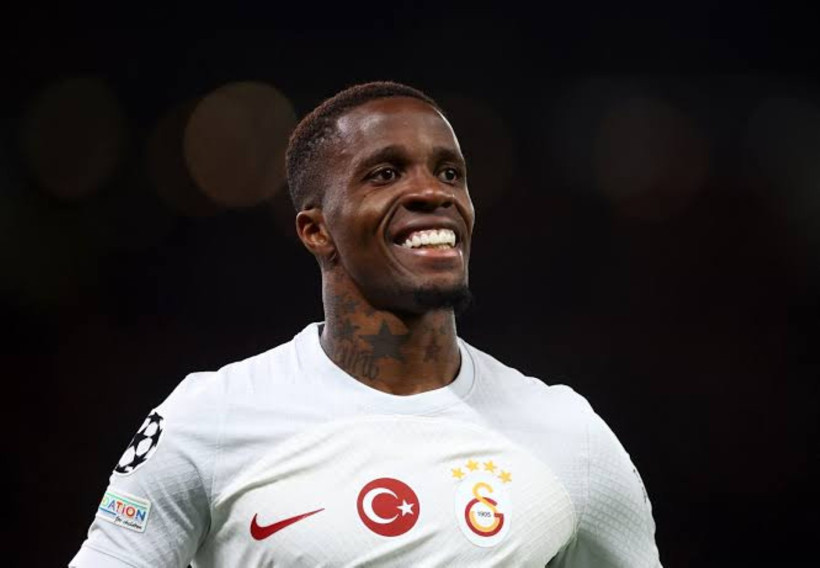 Galatasaray'ın eski yıldızı kendine takım arıyor: "Ne olur beni alın" - Resim : 1