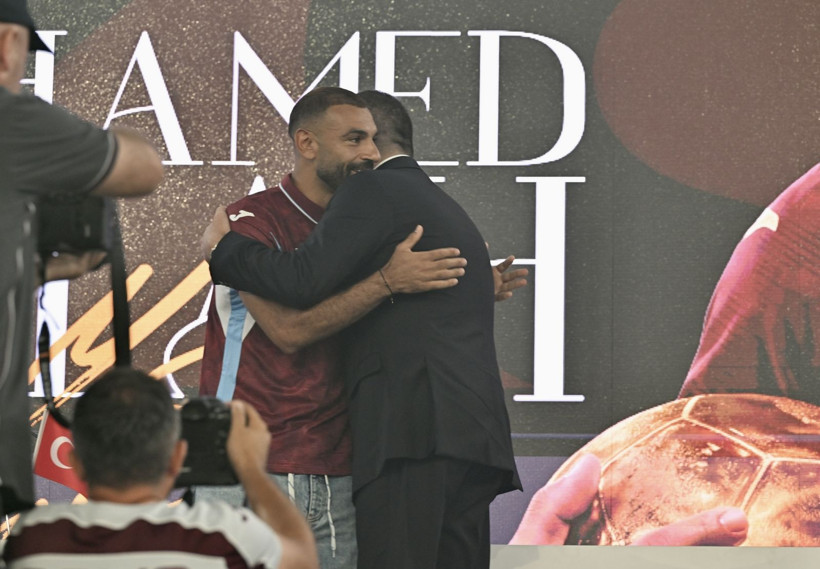Salah'a unutulmaz tören: "Kupalar kazandırmak için buradayım" - Resim: 57