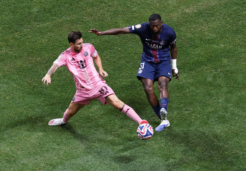 Eski dostları Messi'ye acımadı: Ezici galibiyet - Resim : 2