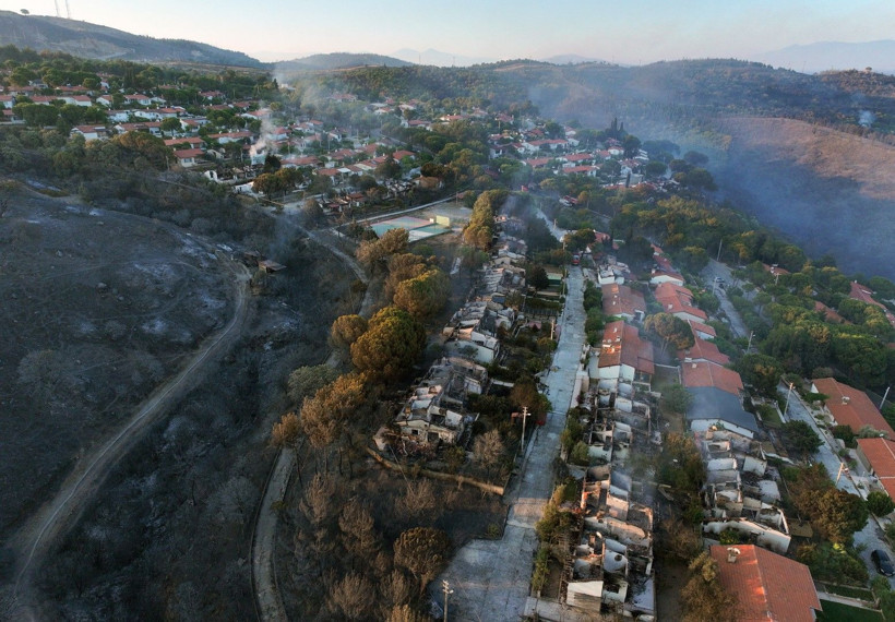 İzmir yanıyor: Belediye başkanı isyan etti, felaketin boyutu gün ağarınca ortaya çıktı - Resim: 22