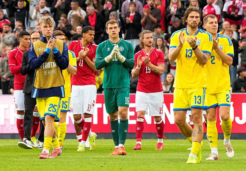 Eriksen 5 yıl sonra yine sahada fenalaştı: Hayatını kurtaran cihaz - Resim: 10