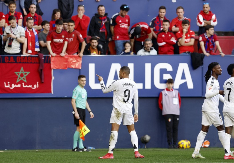 Real Madrid’de büyük şok! Bellingham kırmızı gördü, liderlik koltuğu tehlikeye girdi - Resim : 1