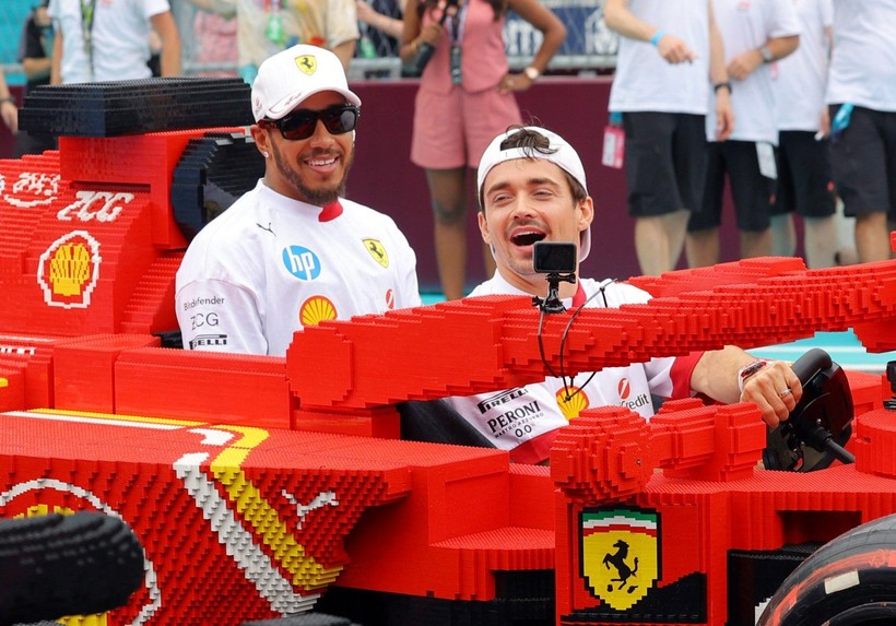 Formula 1'e 'LEGO araç' damga vurdu - Resim: 13