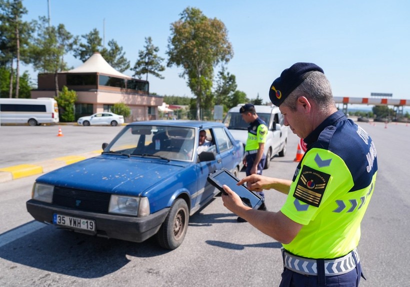 Trafik cezaları ikiye katlandı - Resim: 7