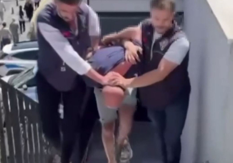 Ayasofya'da kundaklama girişiminde çarpıcı detaylar: Adım adım planlamış... - Resim : 1