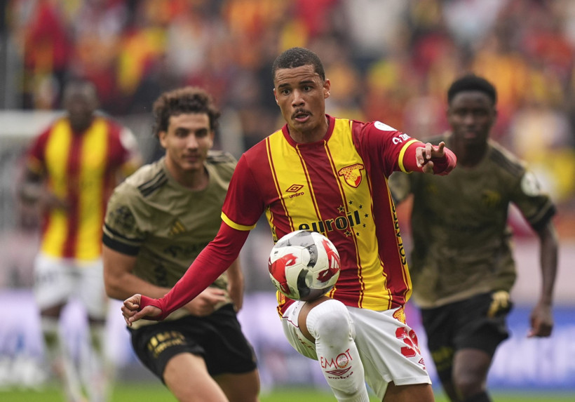 Göztepe-Kocaeli maçına iptal olan kırmızı kartlar damga vurdu! Gol sesi çıkmadı - Resim : 1