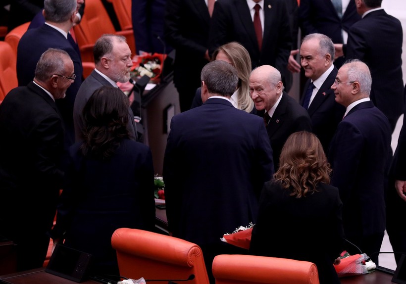 İmralı'dan beklenen açıklama geldi: Öcalan'dan PKK'ya 'kendini feshet' çağrısı - Resim : 2