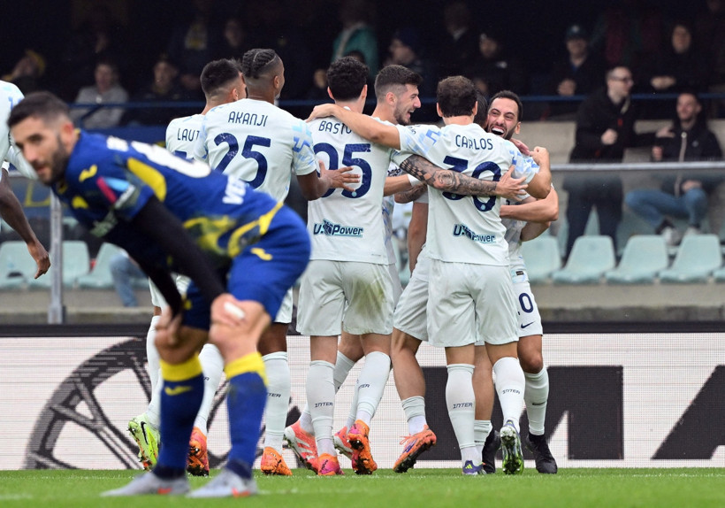 Hakan Çalhanoğlu'ndan inanılmaz asist: Ustalığını konuşturdu - Resim : 1