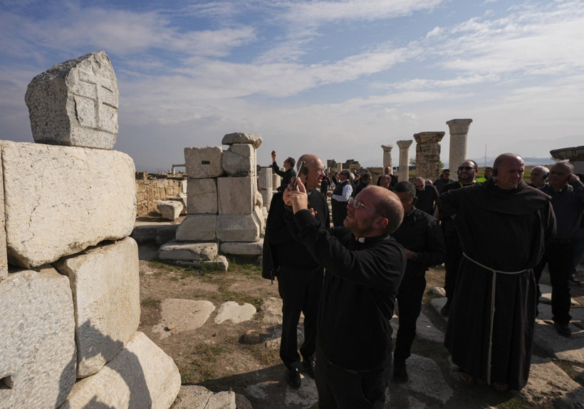 Papa 14. Leo ziyareti öncesi Vatikan heyetinden Denizli çıkarması - Resim: 13