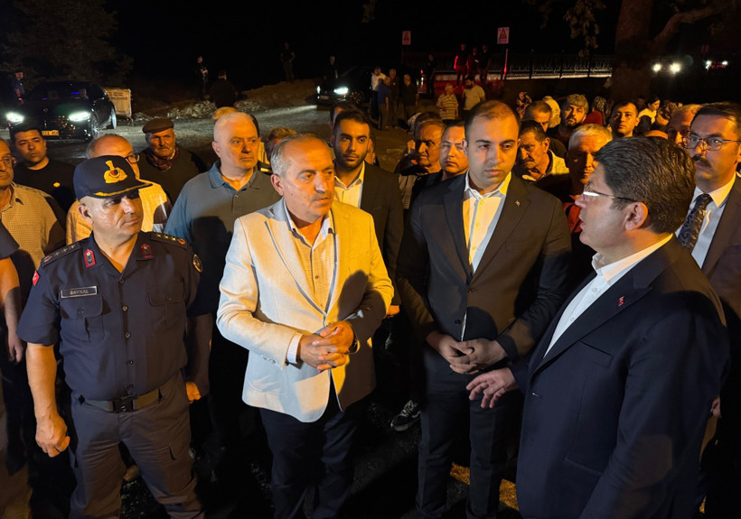 Orman yangınlarında 21 kişi tutuklandı - Resim : 1