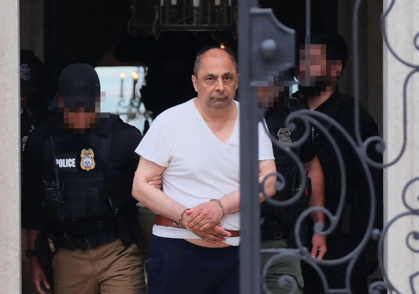 Lüks malikaneye şafak operasyonu: Teknoloji patronu gözaltına alındı - Resim : 1