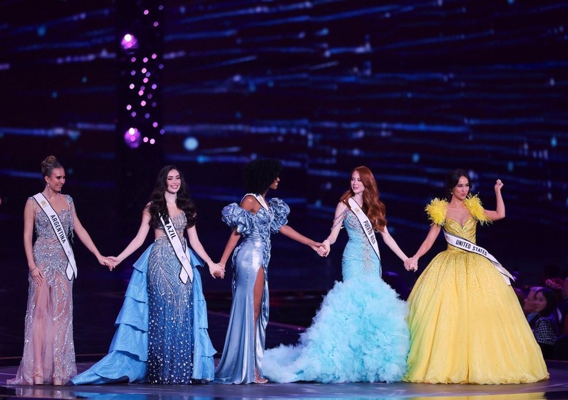 İşte dünyanın en güzeli: Miss World tacını aldı - Resim: 5