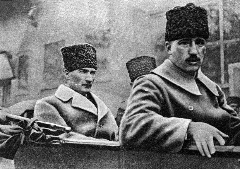 Büyük Önder Atatürk'ün ebediyete intikalinin 87’nci yılı - Resim : 9