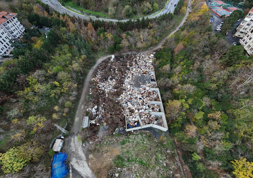 İstanbul'un göbeğinde bir tuhaf manzara: Gökdelenlere 'komşu' geldi - Resim: 6