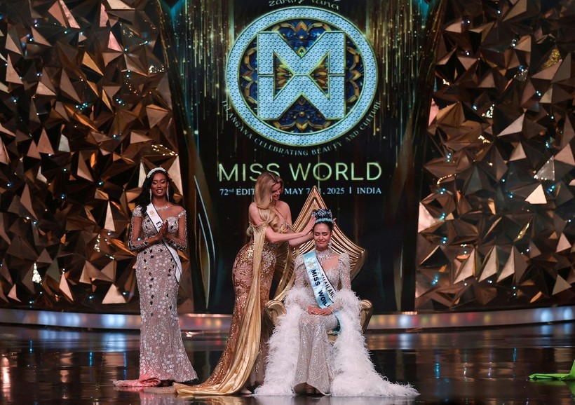 İşte dünyanın en güzeli: Miss World tacını aldı - Resim: 3