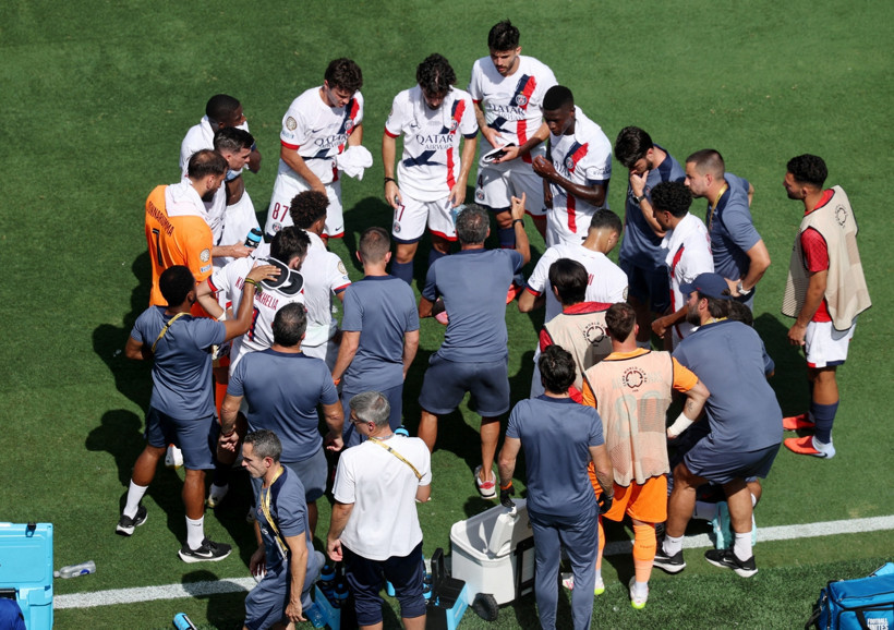 PSG'den ağır yenilgi sonrası temizlik: 11 futbolcu yolcu - Resim : 1