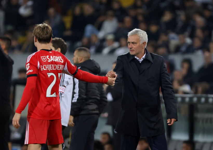 Mourinho'nun prensi tutuklanabilir: Çocuklara ait cinsel içerikli video paylaşmış - Resim : 1