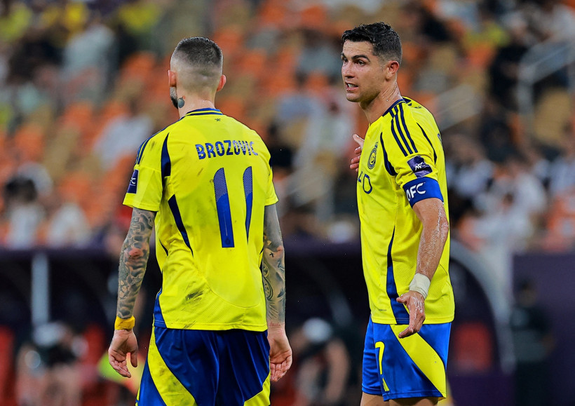 Ronaldo kendi yaktığı Arabistan ateşinde yandı - Resim : 2