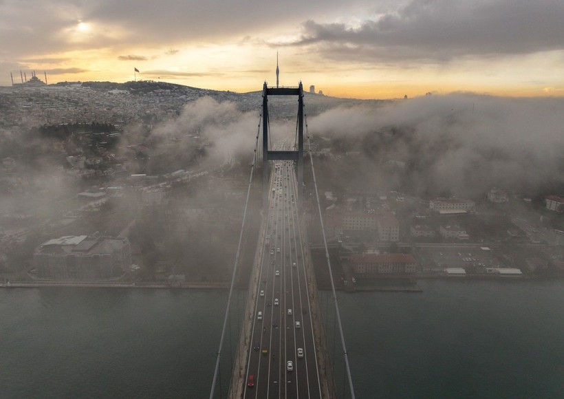 İstanbul’da sis alarmı: Köprüler görünmez oldu - Resim: 10