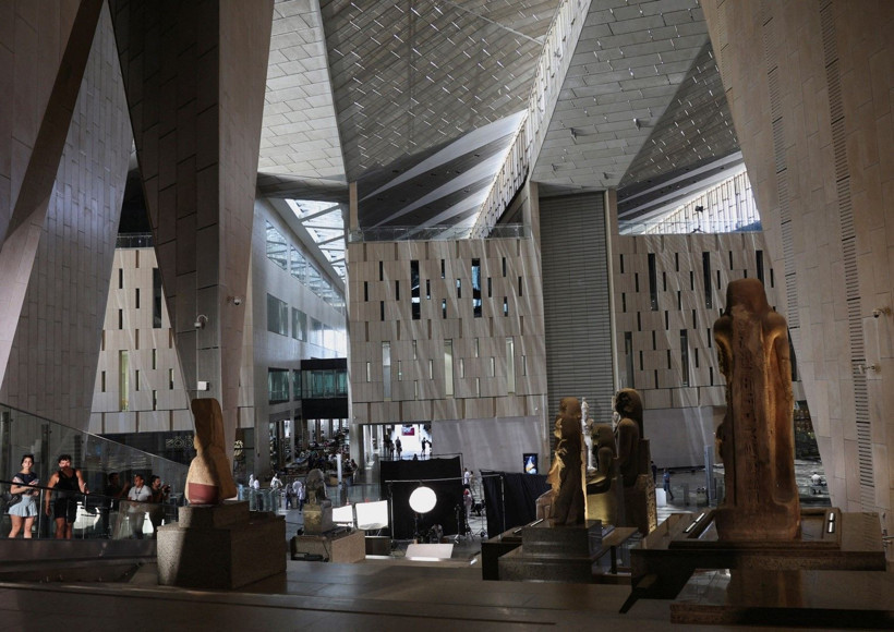 Ekonomik krize çözüm: Tutankhamun hazineleri - Resim: 7