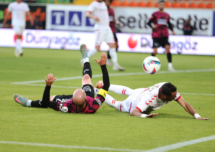 Alanya'dan 3 puanlı kapanış: Sivas'ı yıktılar - Resim : 1