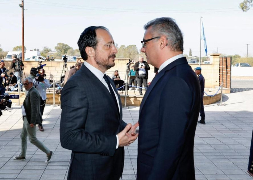 Erhürman ve Hristodulidis ilk kez bir araya geldi - Resim : 2