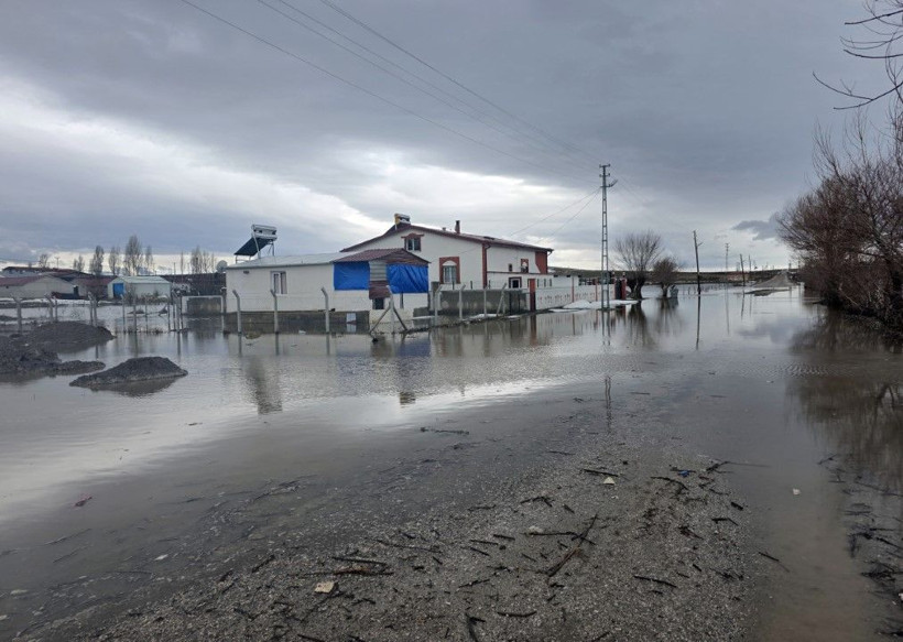 Önce kuraklık vurdu, şimdi de sağanak - Resim: 53
