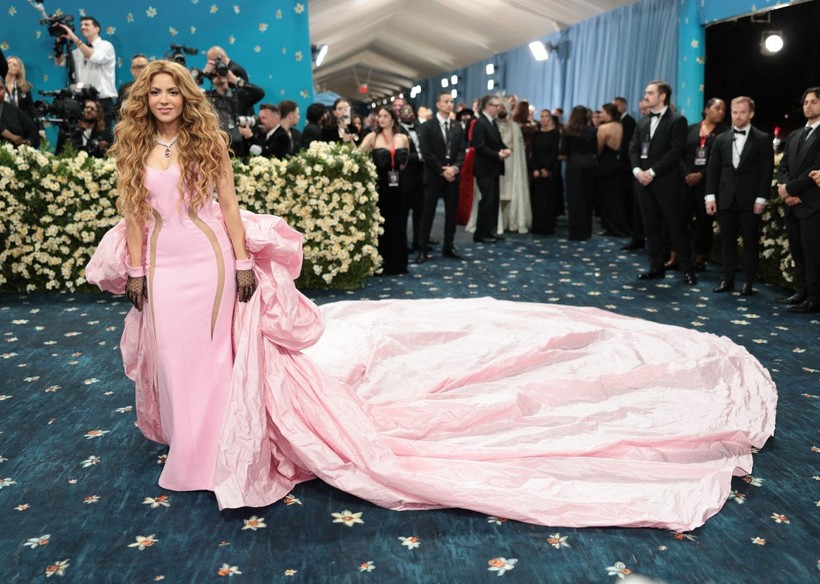 Modanın en çılgın şovu: Met Gala'ya ünlü yağdı - Resim: 12
