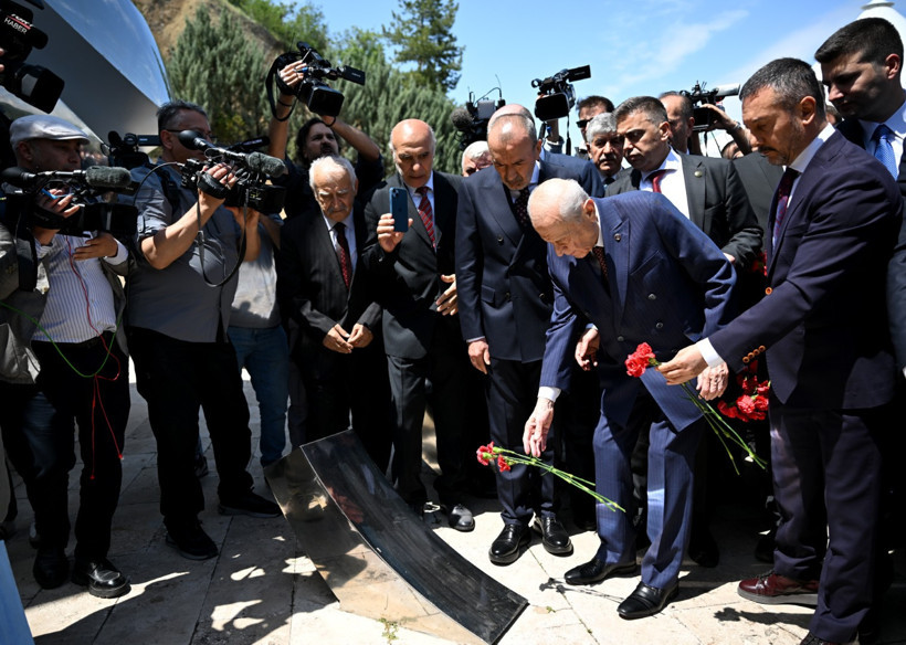 Bahçeli aylar sonra kürsüde: 'O vakit yaklaşıyor' - Resim : 1