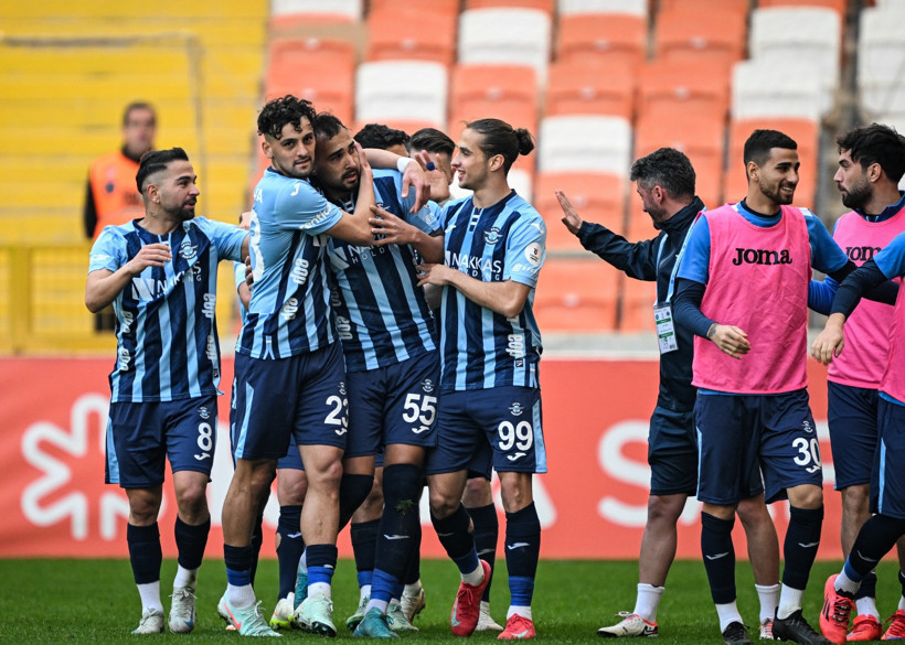 Adana'da 8 gollü müthiş maç: 9 dakikada fişi çekti! - Resim : 1