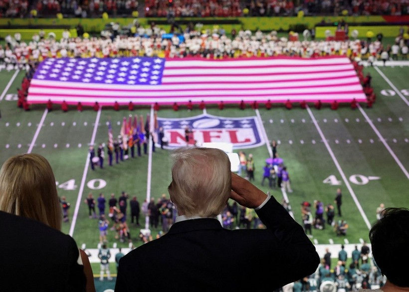 Dünyanın en büyük spor etkinliklerinden Super Bowl'a ünlü akını - Resim: 12