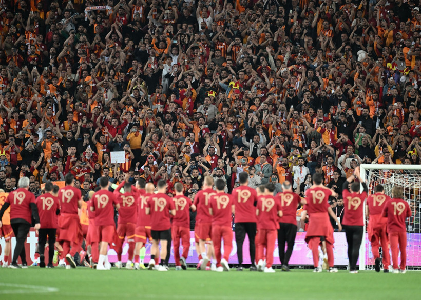 Galatasaray şampiyonluk için sahada: Tarihi geceye hazırlık - Resim : 2