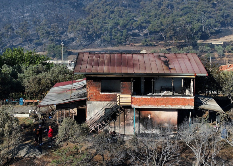 İzmir'den acı kareler: Kül oldu - Resim: 16