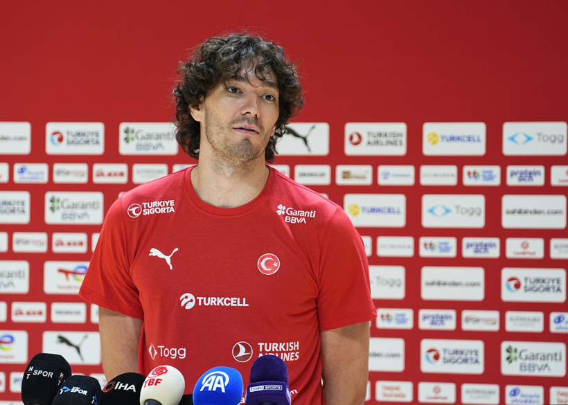 Ergin Ataman'dan Ömer Kutluay ve Darius Karutasu'ya övgü - Resim : 1