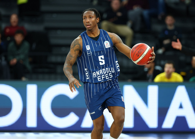 Anadolu Efes, Mersin Spor karşısında zorlanmadı: 93-80 - Resim : 1