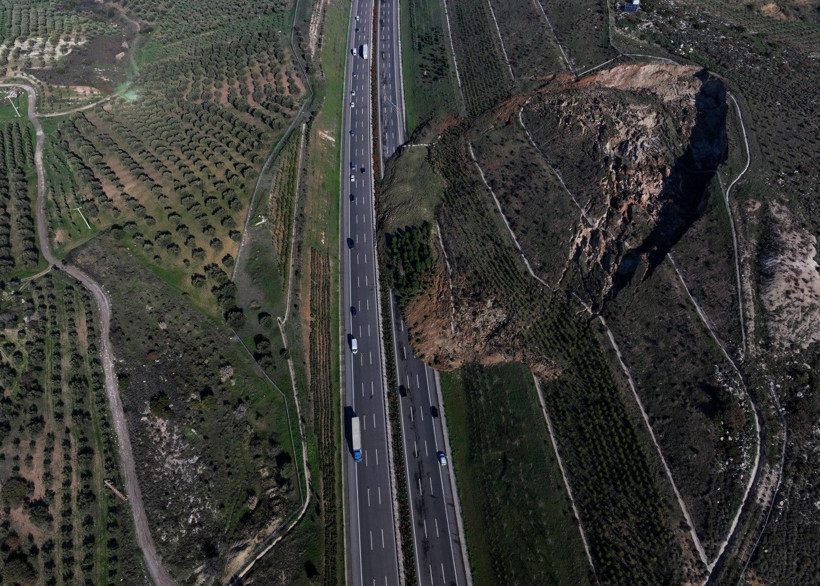 Faciadan dönülmüştü: İzmir-İstanbul yolu ulaşıma açıldı - Resim: 12