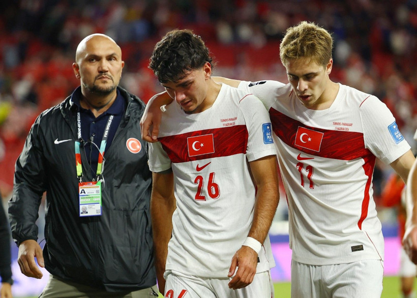 A Milli Takım'da gözyaşları sel oldu: Bitiş düdüğüyle hüngür hüngür ağladı - Resim: 4