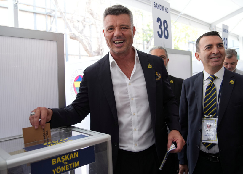 Fenerbahçe başkanını seçti: Sadettin Saran, Ali Koç devrini bitirdi - Resim : 7