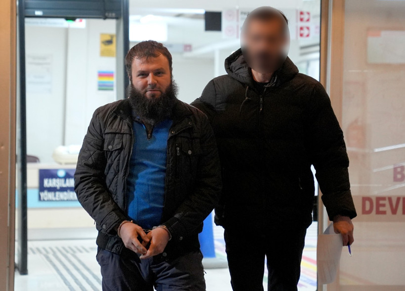 IŞİD baskınlarından ürküten görüntüler: Tüfek, kılıç, balta... - Resim : 2