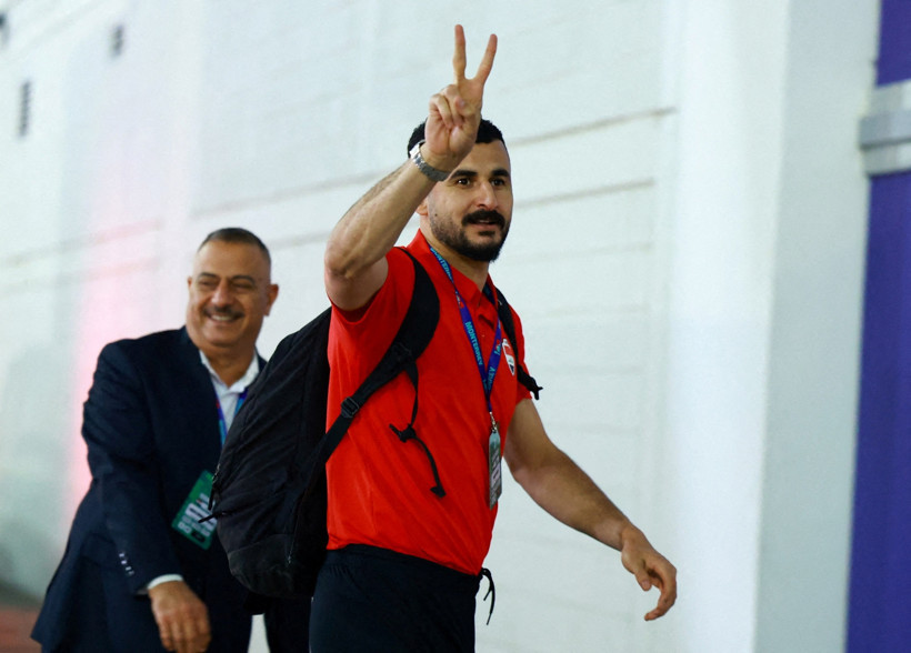 Aymen Hussein, Dünya Kupası'nda acılarıyla sahada: Babasını El Kaide, kardeşini IŞİD aldı - Resim : 1