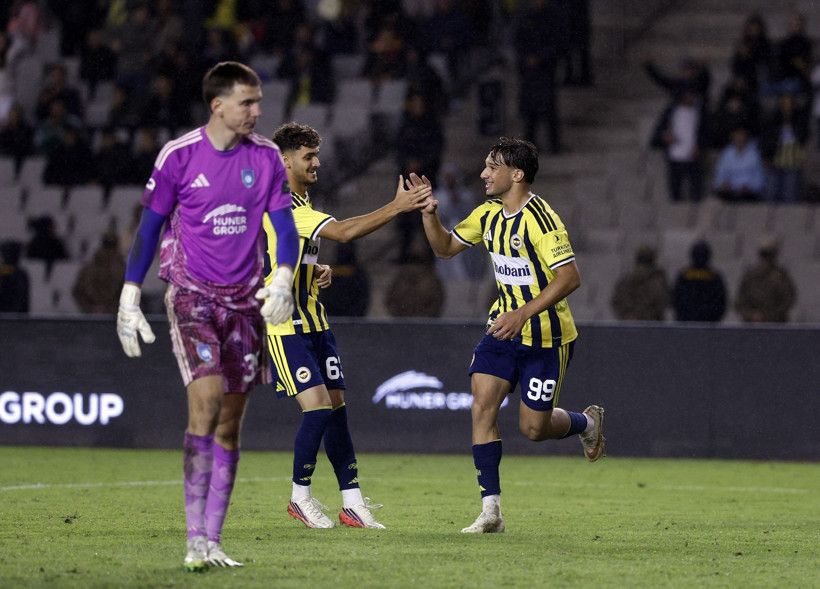 Fenerbahçe Azerbaycan'da rahat kazandı - Resim : 3