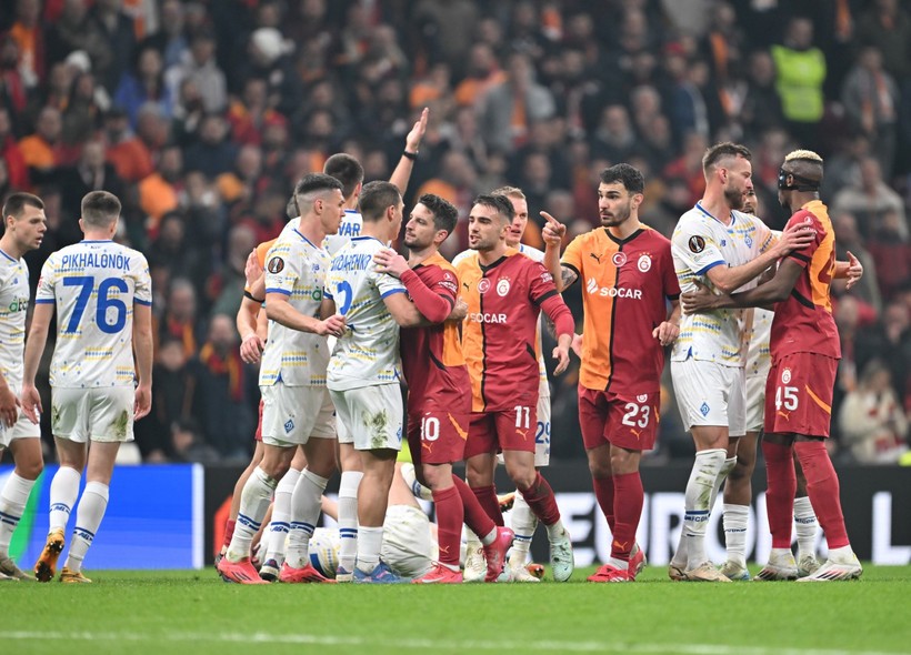 Galatasaray'da hedef ilk 8, rakip Ajax - Resim : 4