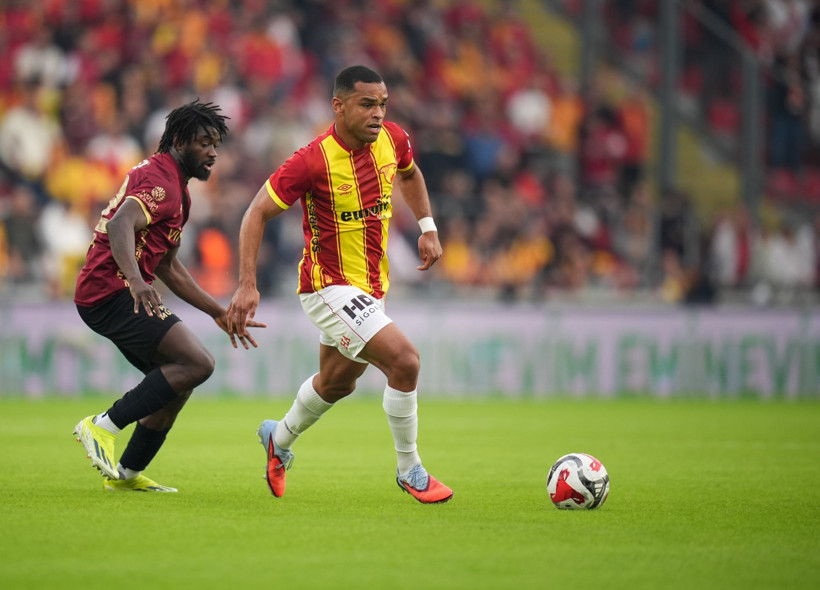 Göztepe evinde güldü: Volkan Demirel de çare olamadı - Resim : 1