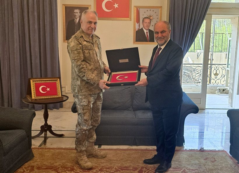 Genelkurmay Başkanı Orgeneral Metin Gürak Suriye'de - Resim : 1