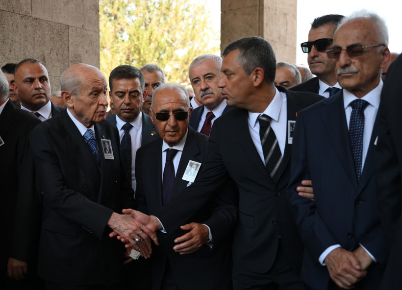 Altan Öymen'e veda: Liderler el ele uğurladı - Resim : 1